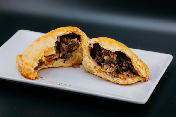 Empanada casera de carne - Image 2